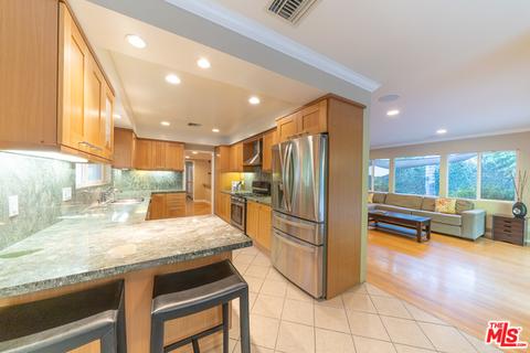 4912 Libbit Ave, Encino, CA 91436 photo 9