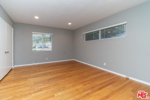 4912 Libbit Ave, Encino, CA 91436 photo 16