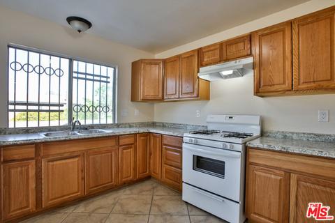 504 E Cedar St, Ontario, CA 91761 photo 2