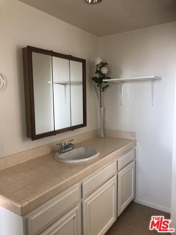 10518 Samoa Ave, Tujunga, CA 91042 photo 22