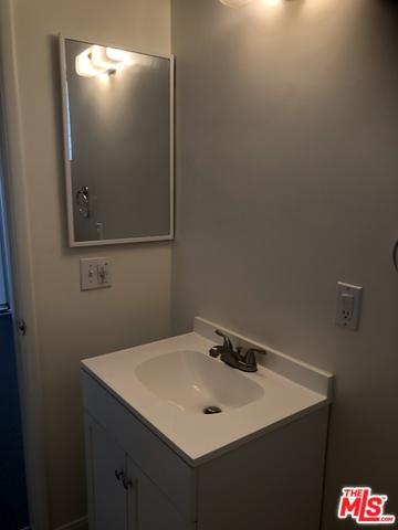 10518 Samoa Ave, Tujunga, CA 91042 photo 25