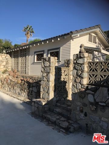 10518 Samoa Ave, Tujunga, CA 91042 photo 9