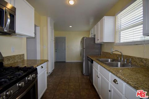 15616 S Tarrant Ave, Compton, CA 90220 photo 5