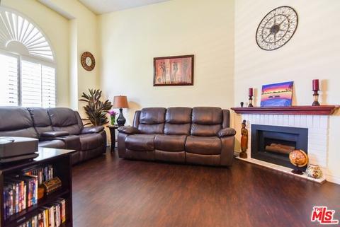 546 W 219th St #21, Carson, CA 90745 photo 4
