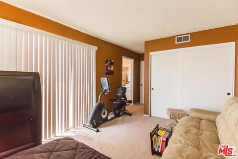 546 W 219th St #21, Carson, CA 90745 photo 15