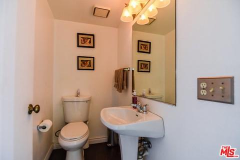 546 W 219th St #21, Carson, CA 90745 photo 13