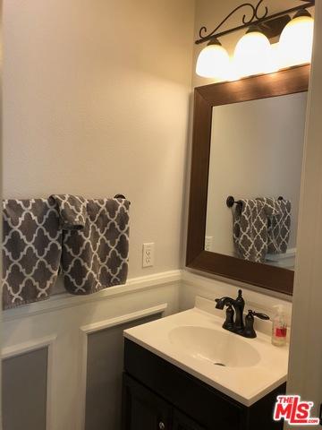 10154 Fernglen Ave #4, Tujunga, CA 91042 photo 9