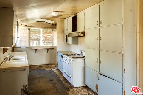 10554 Hillhaven Ave, Tujunga, CA 91042 photo 22