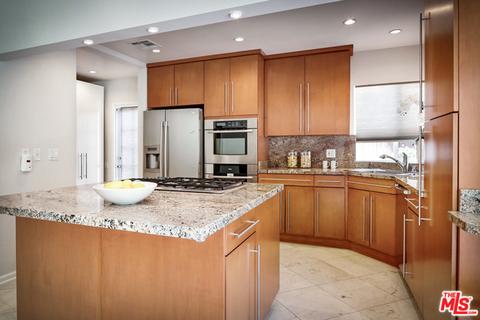 10034 Marnice Ave, Tujunga, CA 91042 photo 6