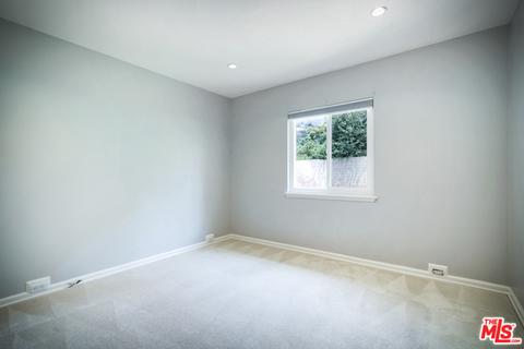 10034 Marnice Ave, Tujunga, CA 91042 photo 16