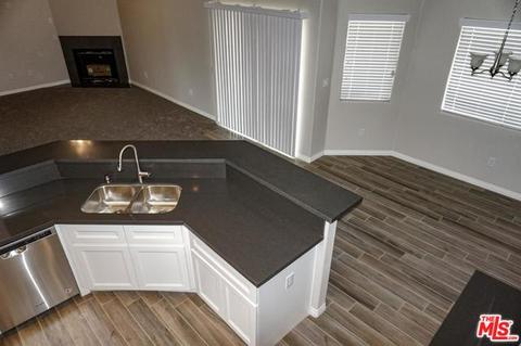 11009 Mohawk Rd, Apple Valley, CA 92308 photo 8