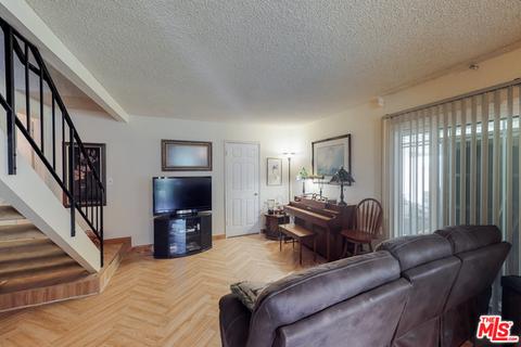 1202 E Denwall Dr, Carson, CA 90746 photo 10