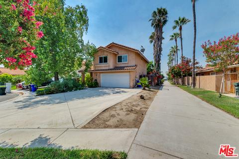 13603 Cabrillo Ct, Fontana, CA 92336 photo 4