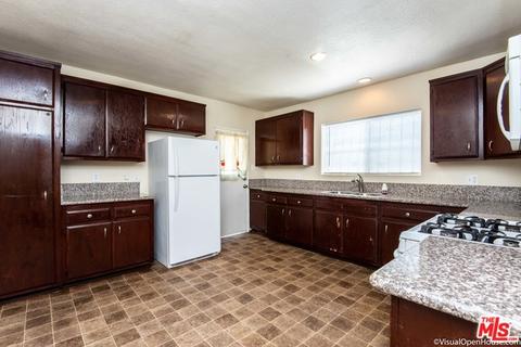 1920 Harbor Ave, Long Beach, CA 90810 photo 3