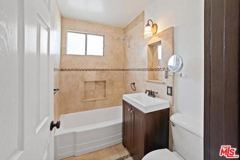 15028 Marlin Pl, Van Nuys, CA 91405 photo 15