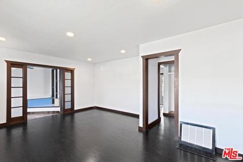 15028 Marlin Pl, Van Nuys, CA 91405 photo 7