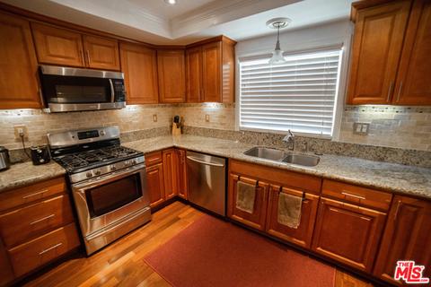 16226 Hunsaker Ave, Paramount, CA 90723 photo 6