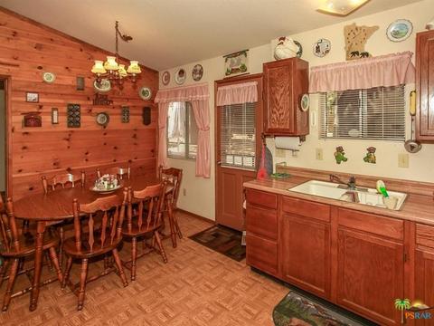 965 E Ln, Big Bear City, CA 92314 photo 16