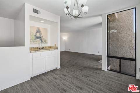 591 Tree Top Ln, Thousand Oaks, CA 91360 photo 10