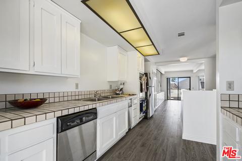 591 Tree Top Ln, Thousand Oaks, CA 91360 photo 8