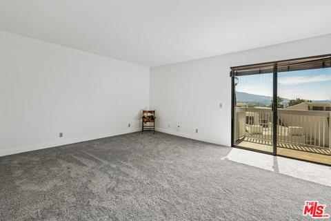 591 Tree Top Ln, Thousand Oaks, CA 91360 photo 22