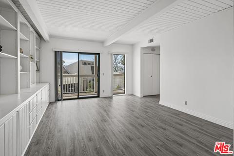 591 Tree Top Ln, Thousand Oaks, CA 91360 photo 5