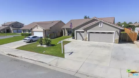 1711 Shane Ln, Beaumont, CA 92223 photo 5