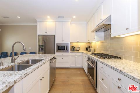121 Mighty Oak, Irvine, CA 92602 photo 6