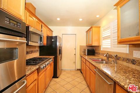 2105 N Parmelee Ave, Compton, CA 90222 photo 9
