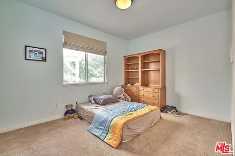 3819 Sky View Ln, Glendale, CA 91214 photo 22