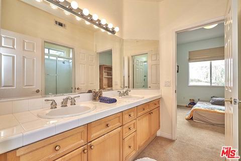 3819 Sky View Ln, Glendale, CA 91214 photo 19