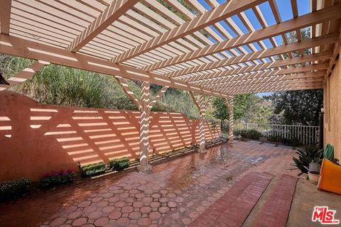 3819 Sky View Ln, Glendale, CA 91214 photo 30