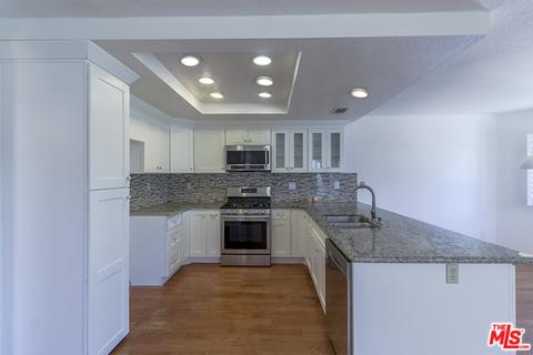 806 Links View Dr, Simi Valley, CA 93065 photo 9