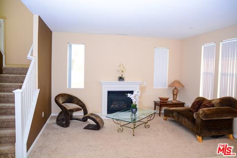 331 Indus Pl, Oxnard, CA 93036 photo 4