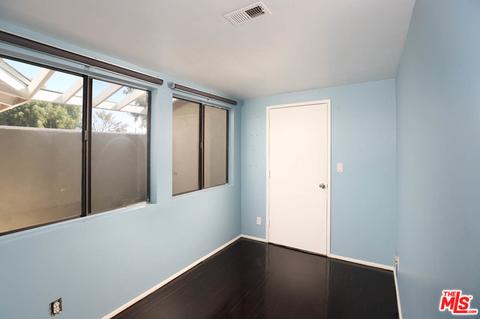 20243 Mobile St, Winnetka, CA 91306 photo 19