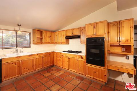 20243 Mobile St, Winnetka, CA 91306 photo 9