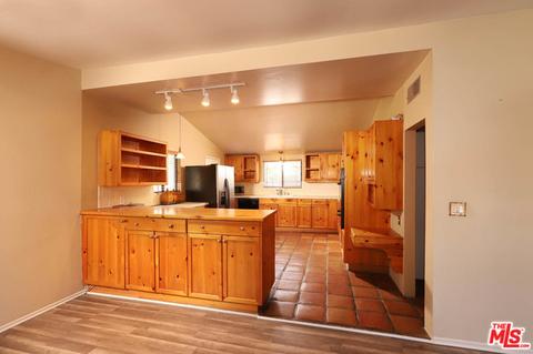 20243 Mobile St, Winnetka, CA 91306 photo 7
