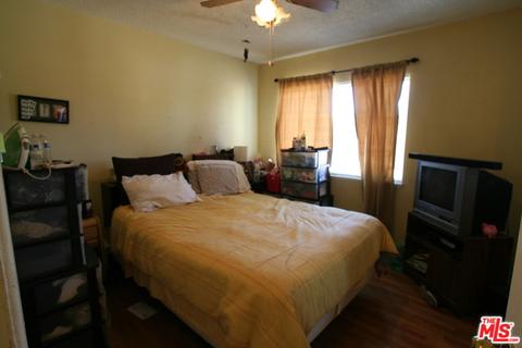 11193 Sproule Ave, Pacoima, CA 91331 photo 8
