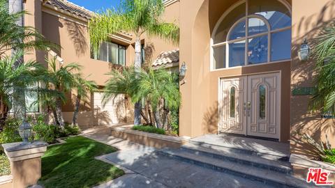 3741 E Rolling Green Ln, Orange, CA 92867 photo 3