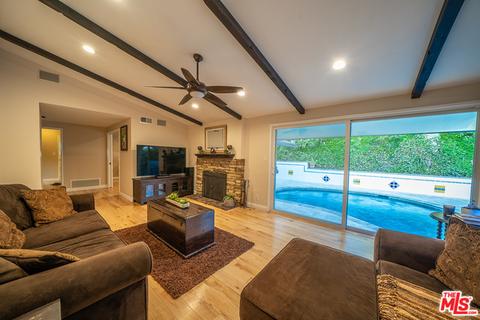 3036 N Keystone St, Burbank, CA 91504 photo 4