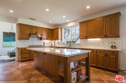 525 Oak Tree Ct, Simi Valley, CA 93065 photo 7