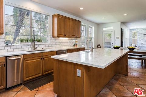 525 Oak Tree Ct, Simi Valley, CA 93065 photo 9