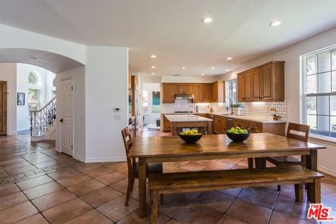525 Oak Tree Ct, Simi Valley, CA 93065 photo 12