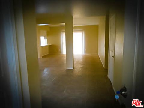 18415 Thomas Ct, Adelanto, CA 92301 photo 2