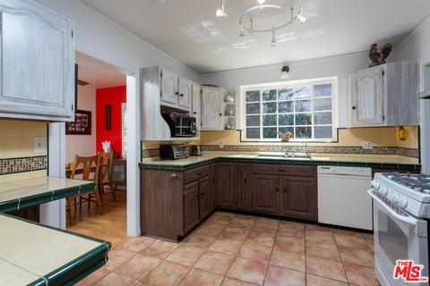 831 Bennett Ave, Long Beach, CA 90804 photo 9