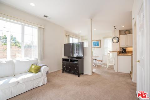 23030 Mission Dr, Carson, CA 90745 photo 6