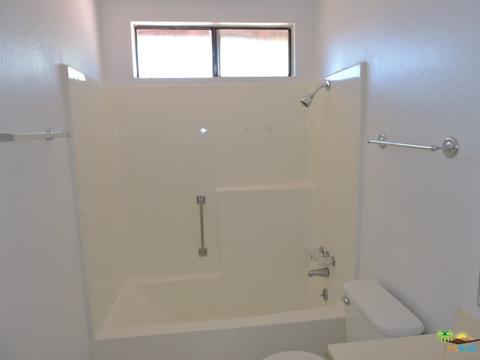 7586 Inca, Yucca Valley, CA 92284 photo 13