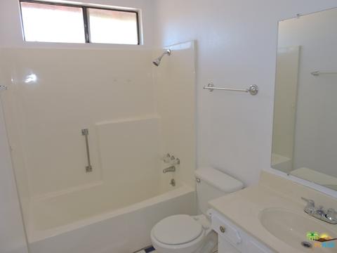 7586 Inca, Yucca Valley, CA 92284 photo 12