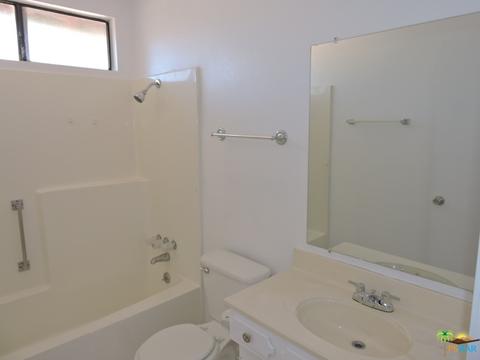 7586 Inca, Yucca Valley, CA 92284 photo 14
