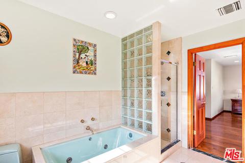 Undisclosed, Burbank, CA 91501 photo 19
